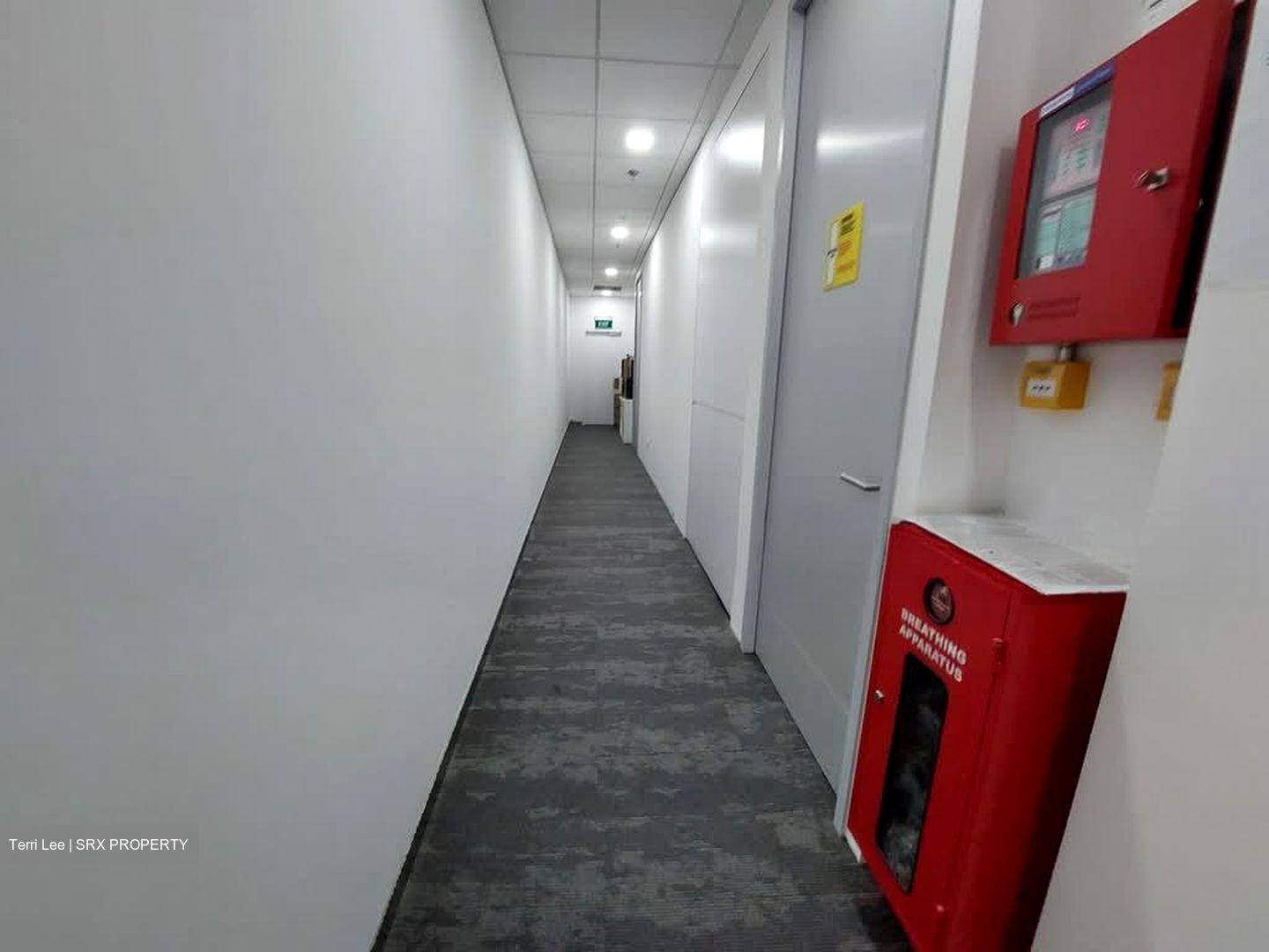 One Raffles Place (D1), Office #540858911